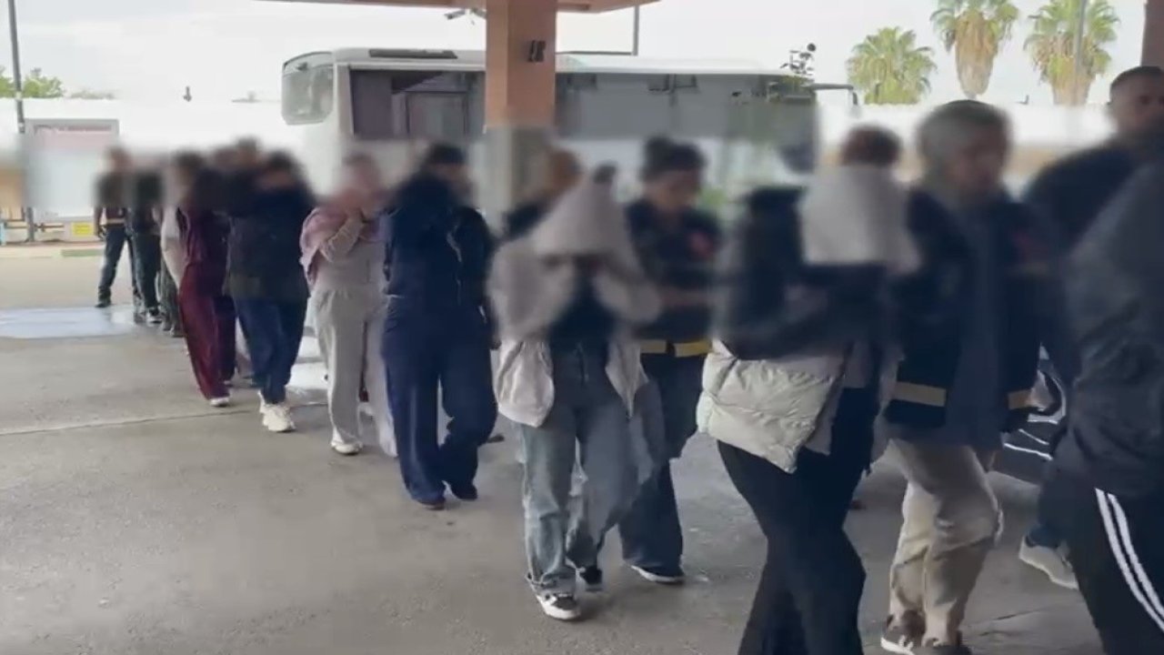 Büyük fuhuş operasyonu: Çok satıda gözaltı ve tutuklama var!