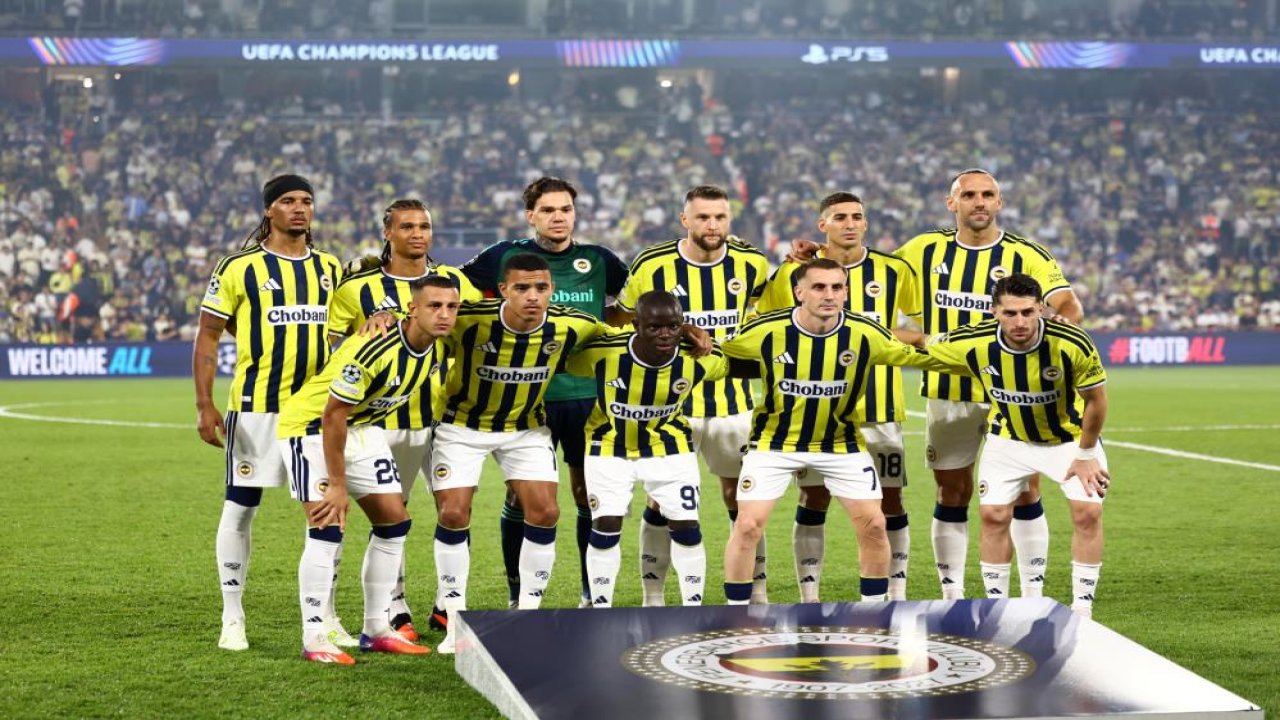 Fenerbahçe Aston Villa mağlubiyetini Slavia Prag galibiyeti ile unutturmak istiyor