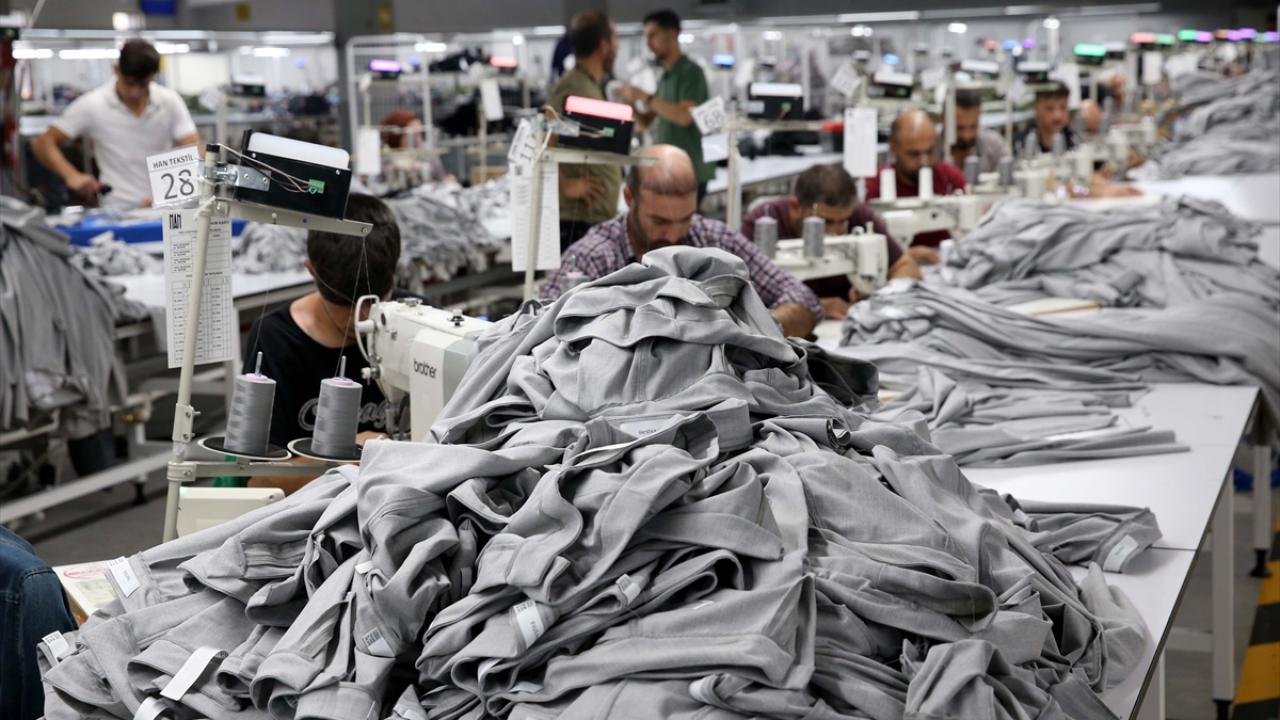 Tekstil devinden şok karar! Fabrikalar bir bir kapanıyor