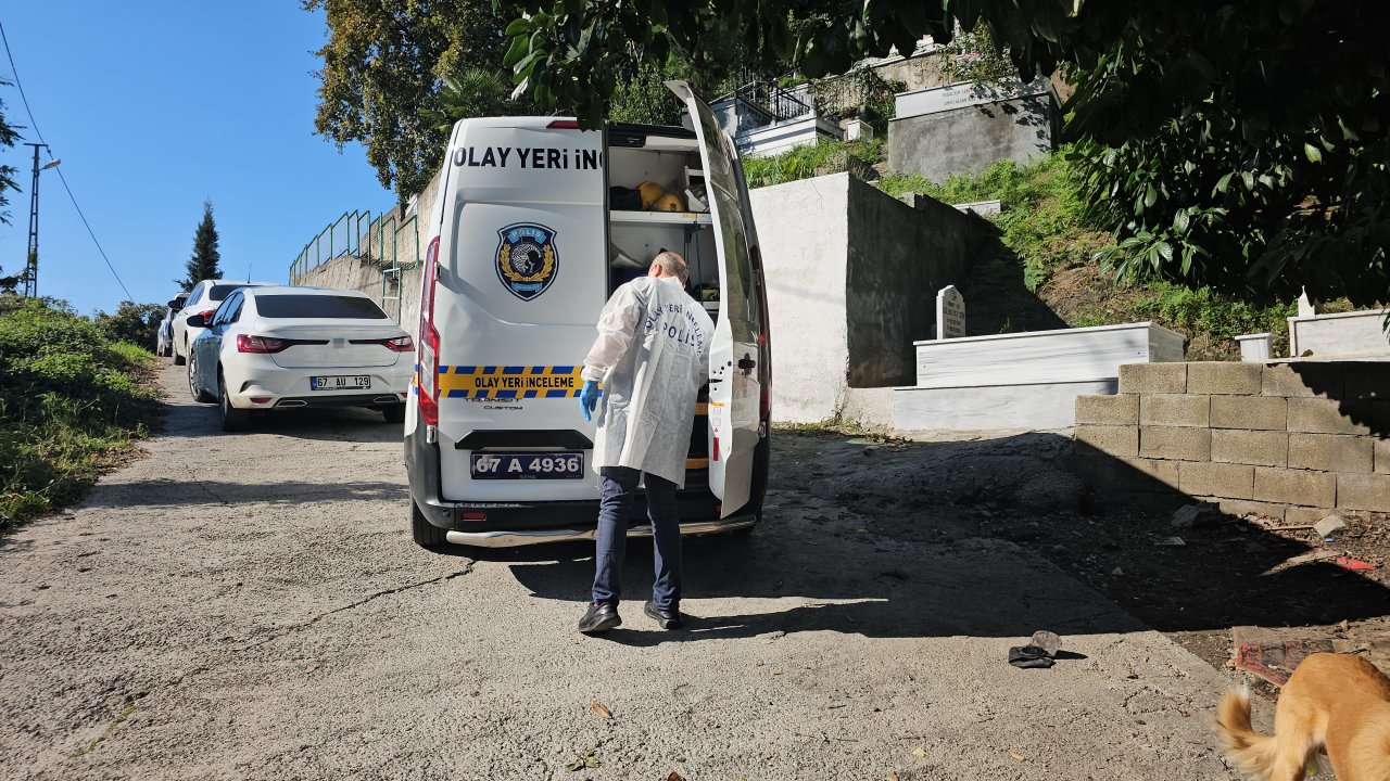 Emekli polis memuru mezarlıkta ölü bulundu