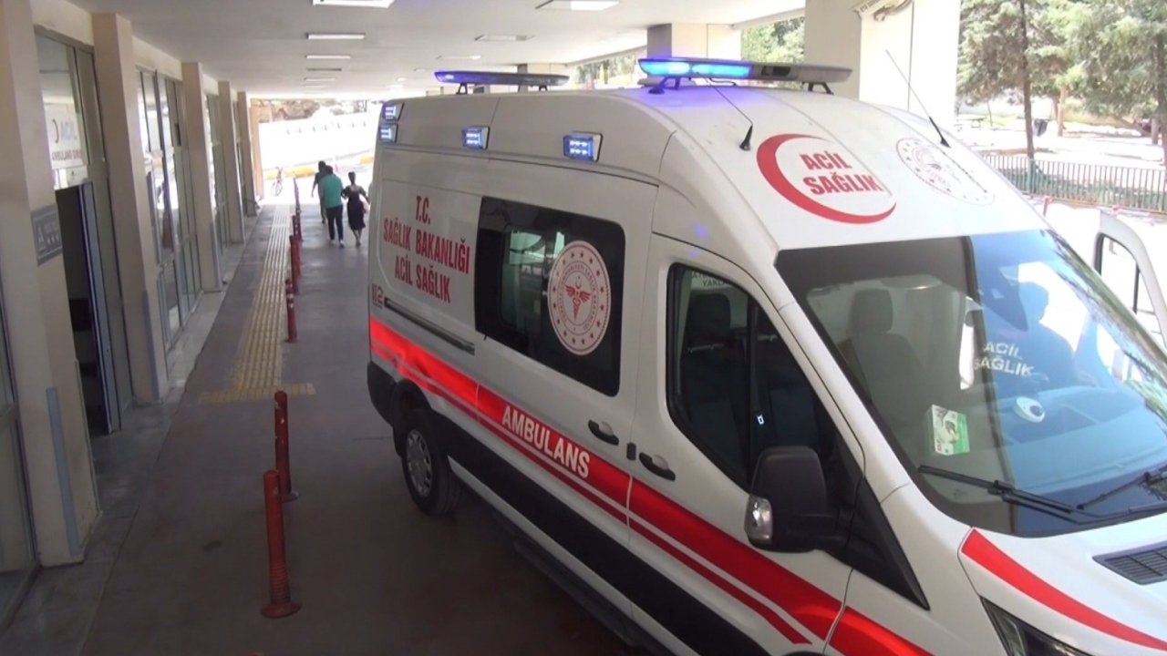 Yaprak sarması yüzünden 12 öğrenci hastanelik oldu