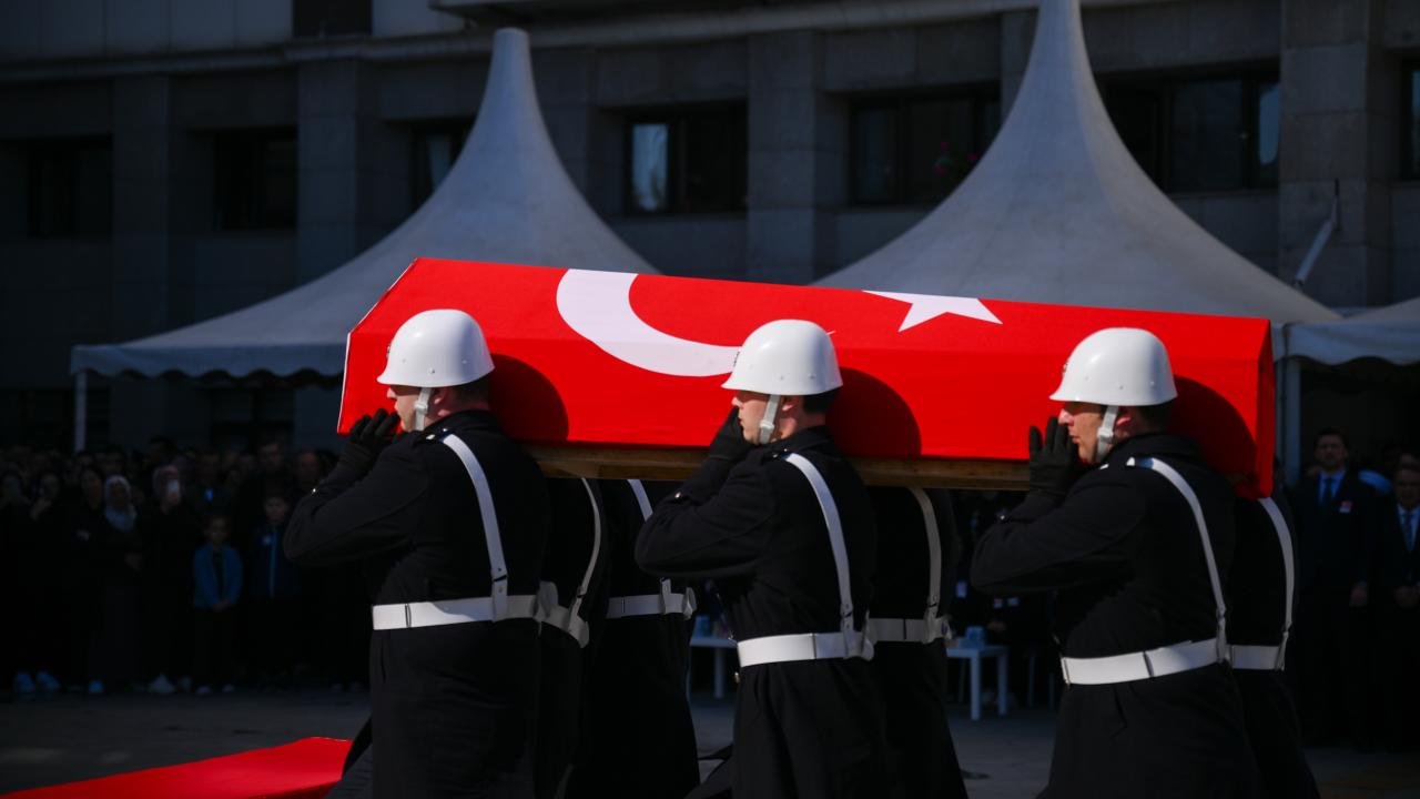 MSB duyurdu: Askeri araç kazasında bir şehidimiz var!