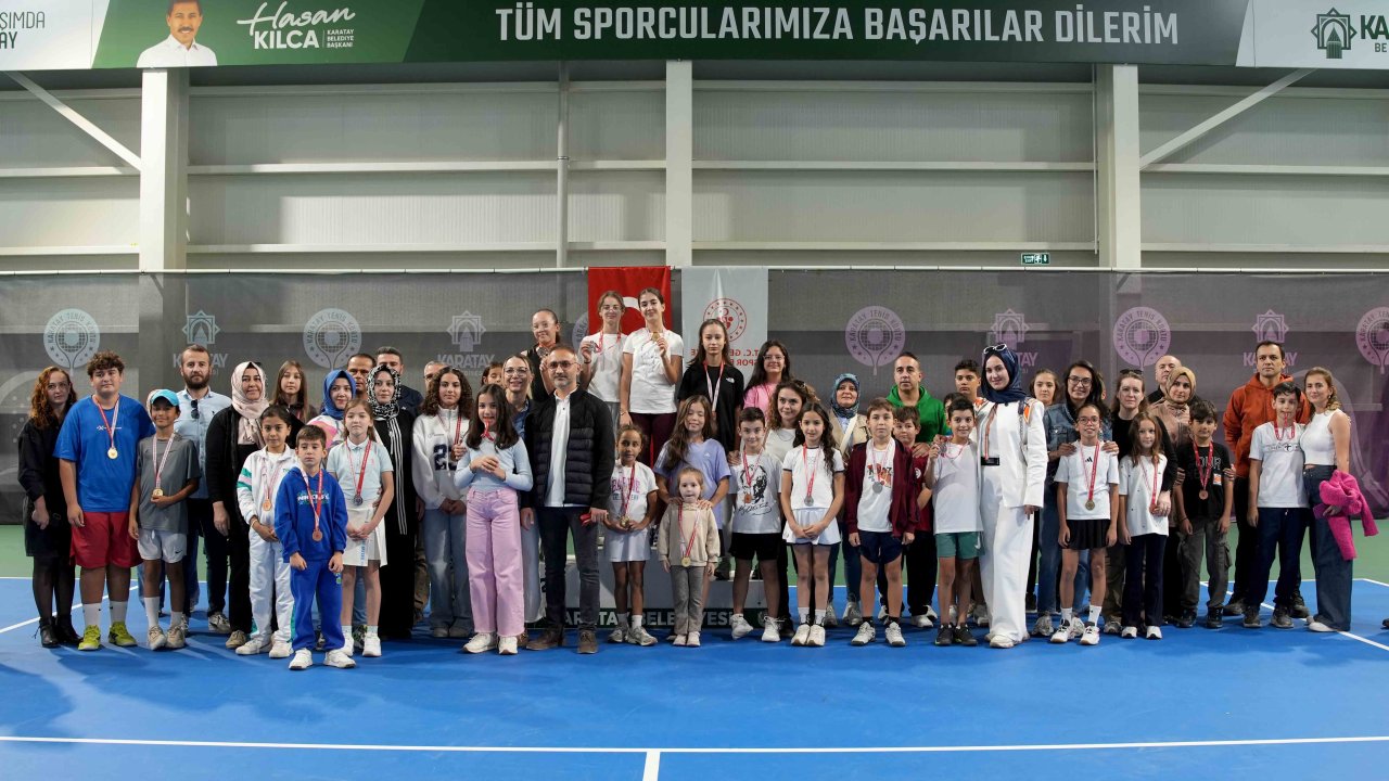 Karatay'da 29 Ekim Cumhuriyet Bayramı'na özel tenis turnuvası