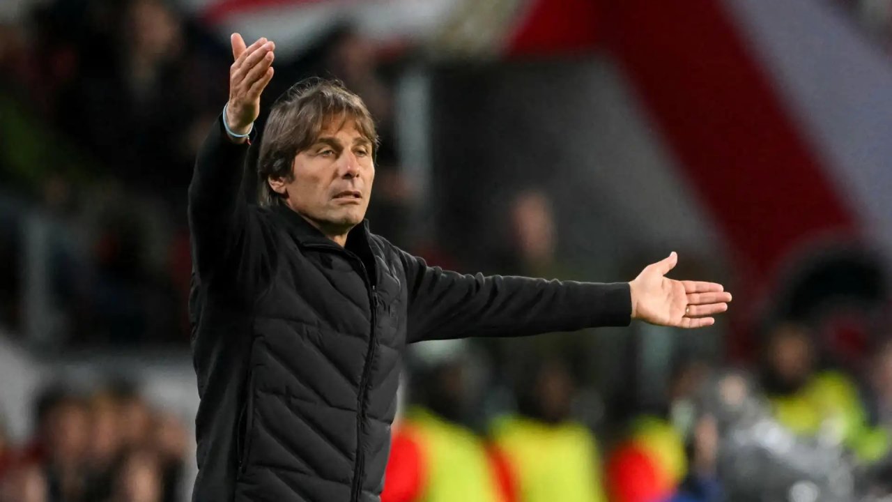Fenerbahçe'de çılgın iddia! Antonio Conte ismi gündemde...