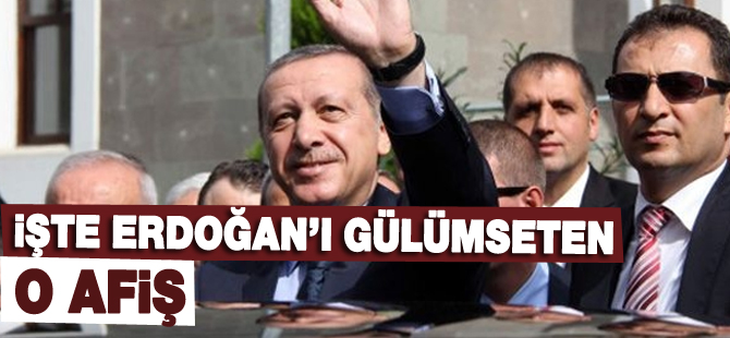 Cumhurbaşkanı Erdoğan'ı Gülümseten Afiş