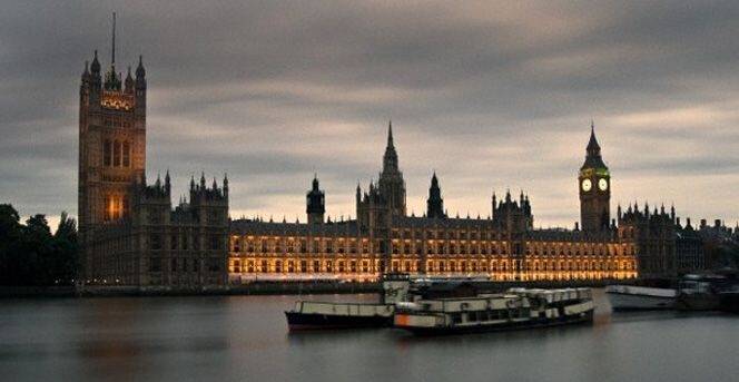 İngiltere Filistin'i Devlet Olarak Tanıdı