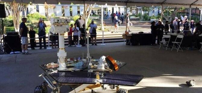 Nasa Kapılarını Halka Açtı