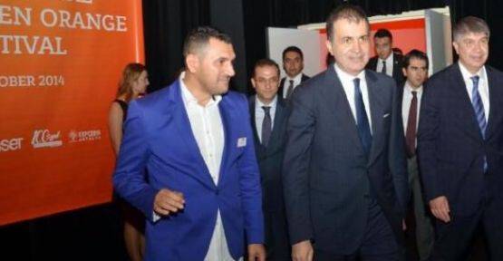 Bakandan sinemacılara söz!