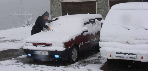Kar Rize- Erzurum karayolounu ulaşıma kapattı