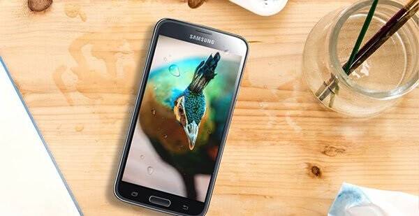 Samsung Galaxy S5 Plus modelini duyurdu