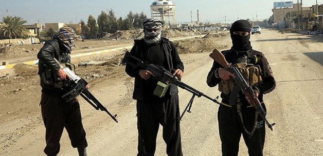 Musul'da IŞİD'e hava saldırısı: 15 ölü