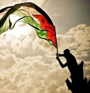 Dünyada Filistin'i tanıma yarışı