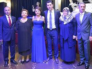 Eğitimci Dilek ile mühendis Mustafa Çalışkan nişanlandı