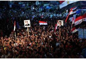 Müdahale Söylentilerine Rağmen Gösteri Yaptılar