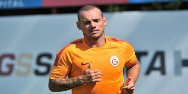 Sneijder'den Prandelli'ye Sulu Tepki!