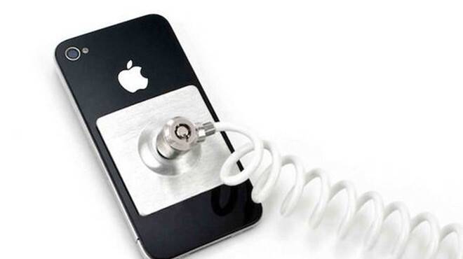 iPhone'lara virüs tehdidi