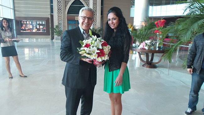 Özlem Hanımdan Zülfü Livaneli ve Hüsnü Şenlendirici ile birlikte