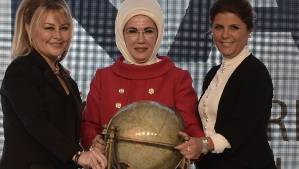 Erdoğan: O kadınlar şimdiden kahraman oldular