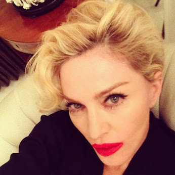 Madonna'nın Kıyafetleri, Açık Artırmada 3,2 Milyon Dolara Satıldı