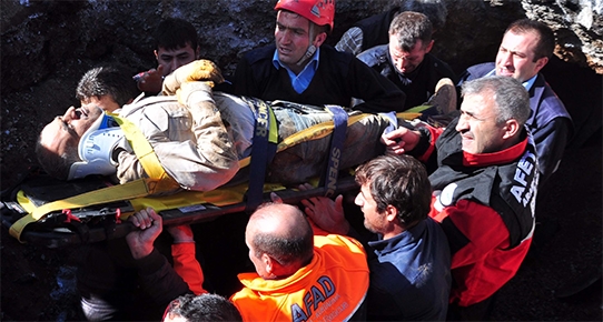 Bitlis'teki göçükte 1 işçi yaralandı
