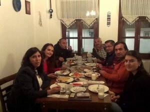 TRT İzmir ekibi Kandil Etliekmek Evi’nde