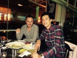 Turgut Korkmaz ile Mustafa Çalıcı Cafe Extrablatt’ta