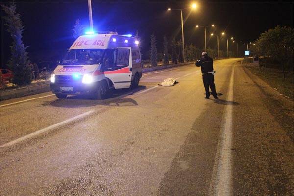 Konya'da otomobilin çarptığı kişi yaşamını yitirdi