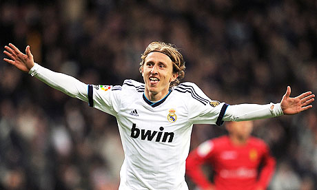 Real Madridli Modric Sahalardan 4 Ay Ayrı Kalacak