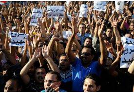 "Rabia" İşaretleri İle Protesto