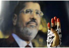 Direnen Müslüman Terörist İlan Ediliyor