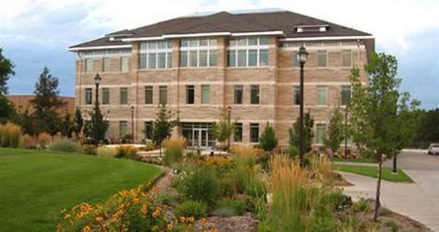 Burs için okulunu hack’ledi