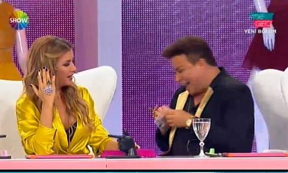 Fatih Ürek'li Bu tarz benim kim bu büyücü cadı? Bu tarz benim 22 kasım şok özenti!