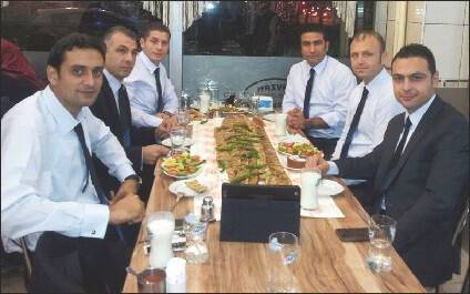 Hakem Tolga Özkalfa Ve  Ekibi Havzan Etliekmek 3’te