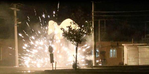 Yaptığı bomba elinde patladı
