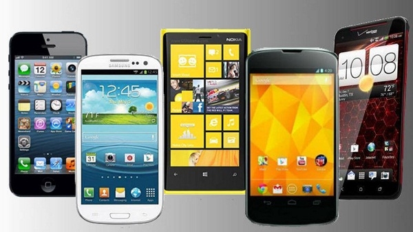 Teknolojide Son Nokta!Çift Ekranlı Telefonlar Piyasada
