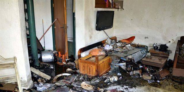 Patlama Sonrası Mahalle Savaş Alanına Döndü