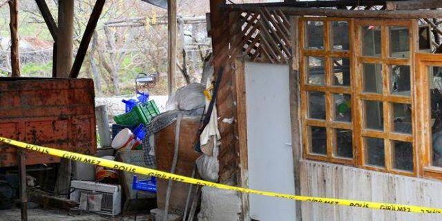 Başkent Ankara 'da cinnet! Anne ve babasını öldürdü