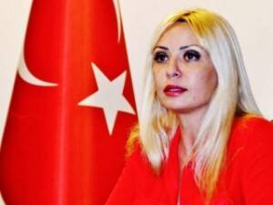 Aslı Ayan ne sebepten görevden alındı tartışması