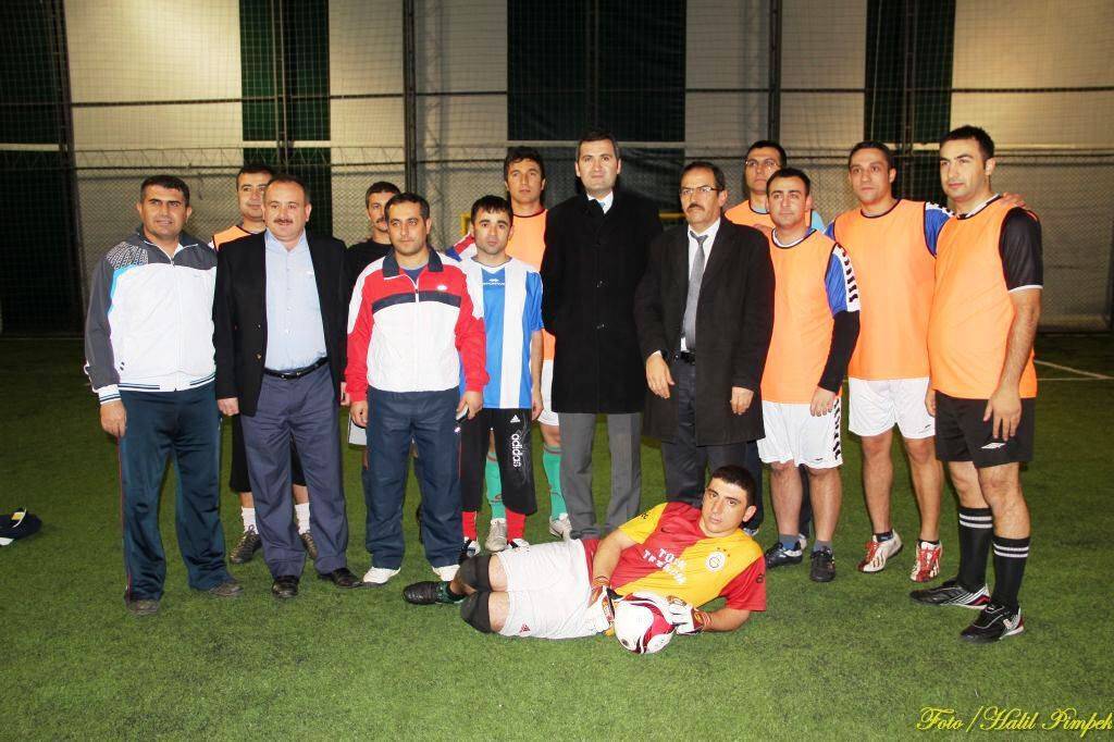 Hadim başkan ve yöneticileri ile sahaya indi