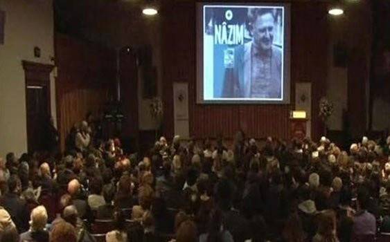 Pamuk’tan ‘Nâzım’ı putlaştırmayın’ çağrısı