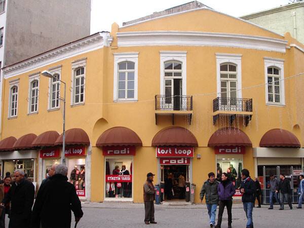 İzmir görüntü kirliliğinden kurtuluyor!