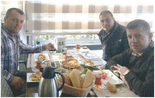 Şakir Dinçer, Ahmet Işık  İle Fatih İlgün Kahvaltıda