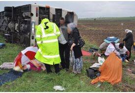 Kırşehir'de Otobüs Devrildi: 48 Yaralı