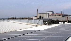Fabrikasının elektriğini güneşten sağlıyor