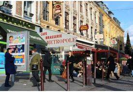 ASKERİ MÜDAHALE FRANSIZLARI İKİYE BÖLDÜ