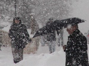 İstanbul'da Yüksek Kesimlere "Kar" Beklentisi