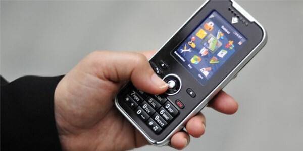 Kriptolu telefonlar Davutoğlu'na sunulacak