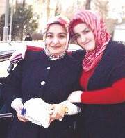 Zeliha  Üzümcü’yü  Doğum  Gününde Arkadaşları  Yalnız  Bırakmadı