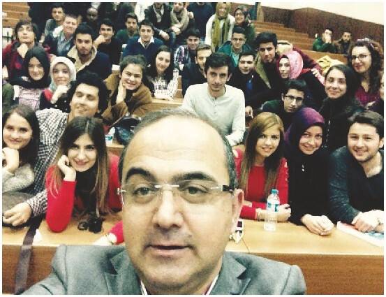 Prof. Ali Hocadan Son Ders Selfiesi