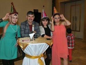 Zeki Dursun da eğlenir !